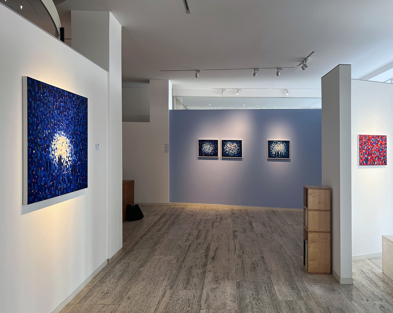 04-andrea-neuman-2025-EXHIBIT-dissolution-grid-paintings-galerie-koch-WEB